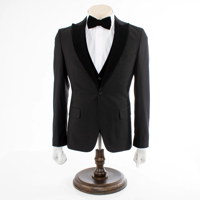 Men's Black 3-Piece Slim-Fit Tuxedo - Front Button Closure